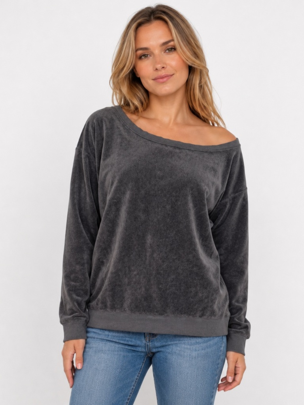 Grey Velour Crew Neck Pop Over Sweatshirt 🌎